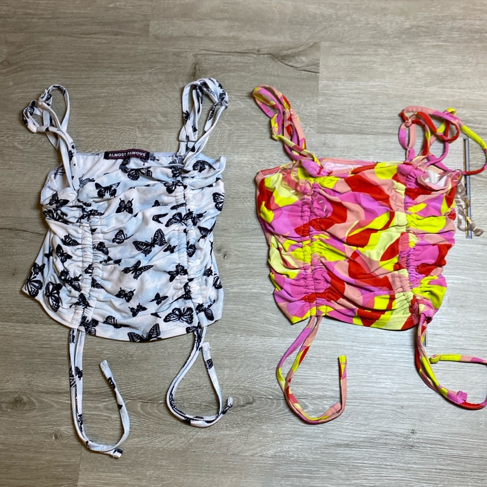 Butterfly & clouds and colorful scrunch up cropped tops sizes M 2pc bundle